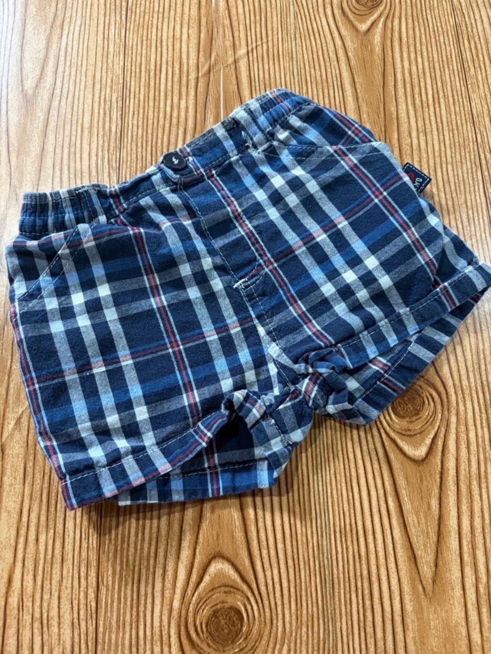 7/$20 Sesame Street Elmo’s World Blue Plaid Baby Shorts 3-6 Months Cotton